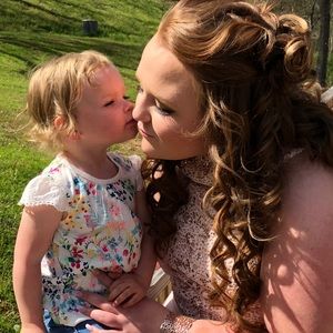 Meet your Posher, Brittanie